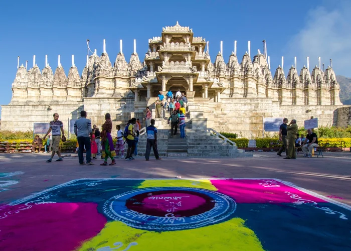 Udaipur – Kumbhalgarh – Ranakpur – Mount Abu – Chittorgarh – Ranthambore – Jaipur