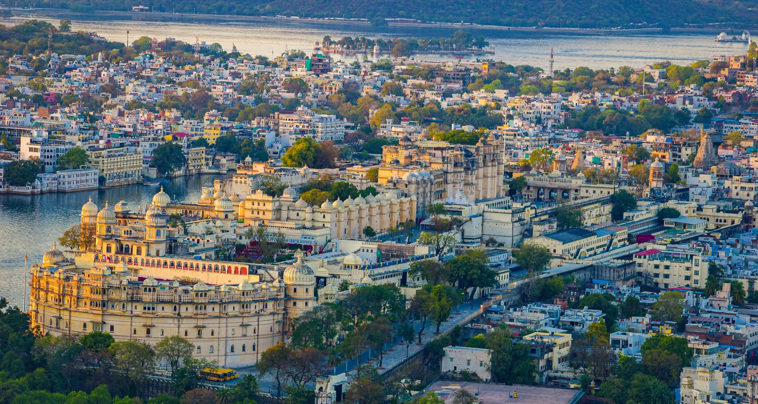Delhi Mandawa Bikaner Jaisalmer Jodhpur Udaipur Pushkar Jaipur Agra Delhi-14N/15D